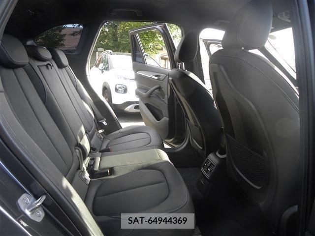 Bmw X1 2020-08 318252-14