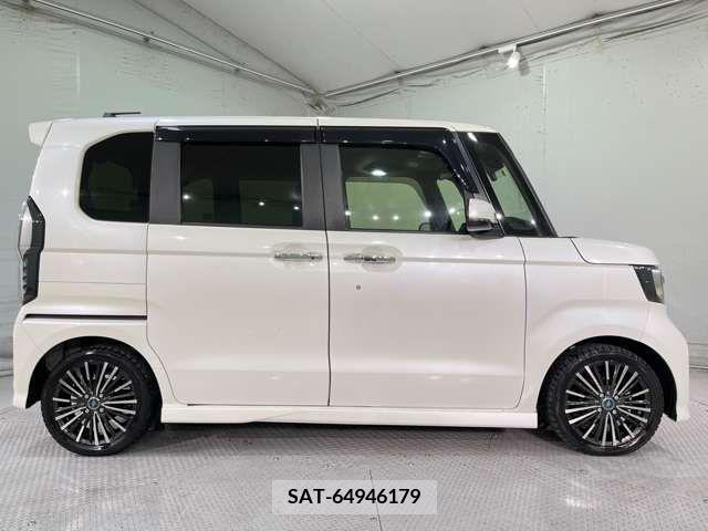 Honda N BOX 2017-09 212178-7