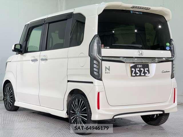 Honda N BOX 2017-09 212178-10