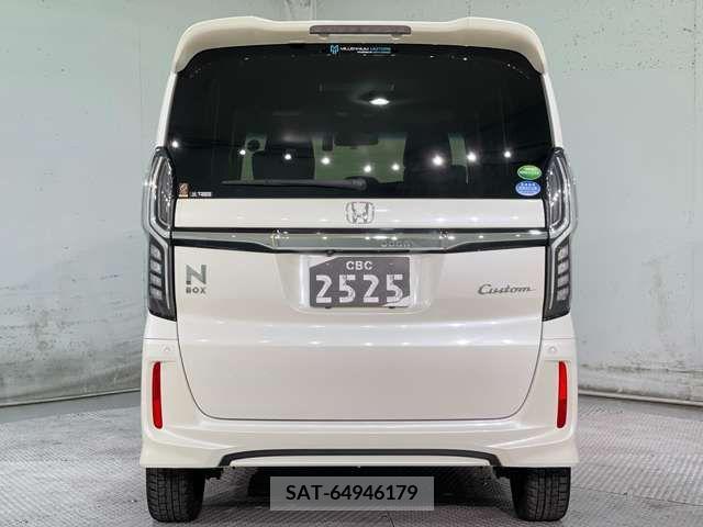 Honda N BOX 2017-09 212178-9