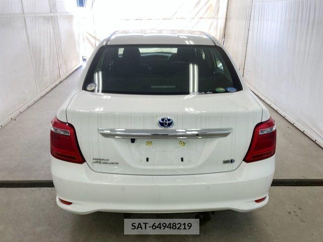 Toyota COROLLA AXIO 2019-03 236126-6