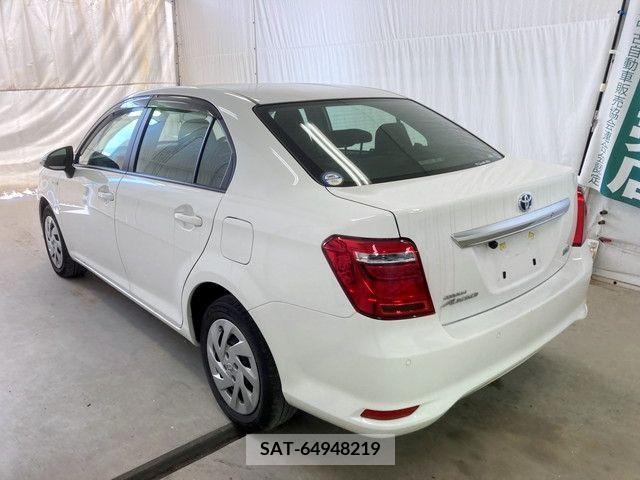 Toyota COROLLA AXIO 2019-03 236126-2