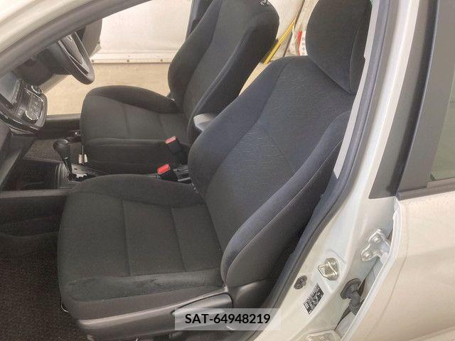 Toyota COROLLA AXIO 2019-03 236126-13