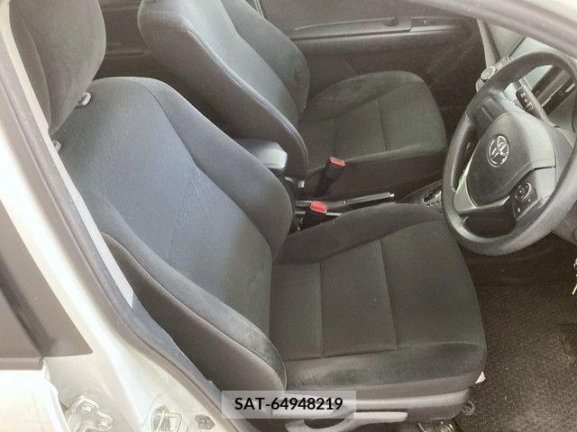 Toyota COROLLA AXIO 2019-03 236126-9
