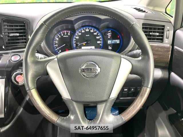 Nissan ELGRAND 2013-02 211531-12