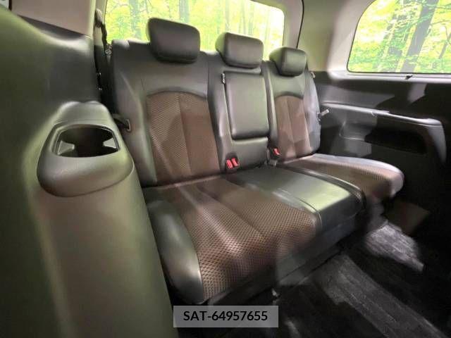 Nissan ELGRAND 2013-02 211531-10