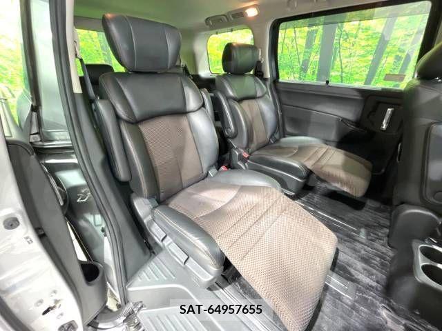 Nissan ELGRAND 2013-02 211531-9
