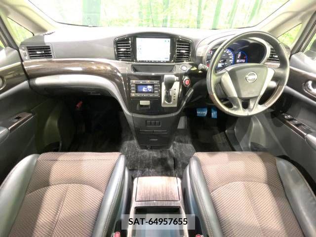 Nissan ELGRAND 2013-02 211531-1