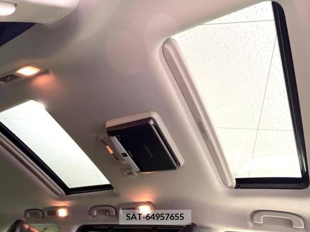 Nissan ELGRAND 2013-02 211531-2