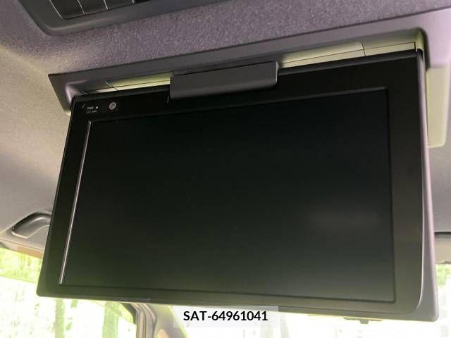 Toyota VOXY 2020-05 321682-3