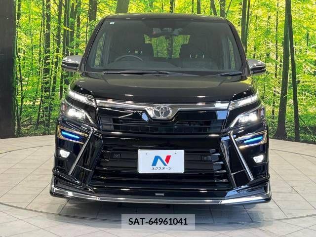 Toyota VOXY 2020-05 321682-15
