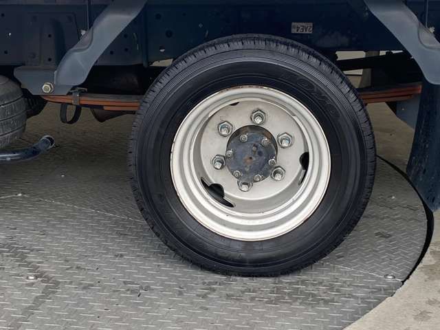 Isuzu ELF TRUCK 2009-06 8622-14