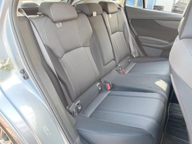 Subaru IMPREZA 2017-04 15043-9