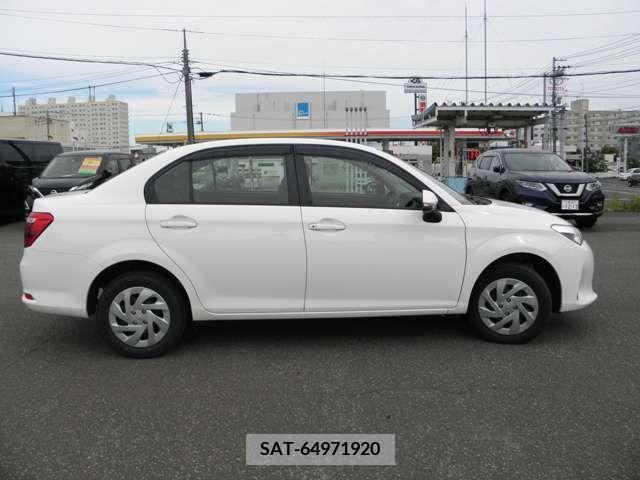 Toyota COROLLA AXIO 2019-06 358010-5