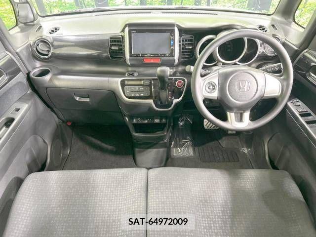 Honda N BOX CUSTOM 2017-06 348808-1
