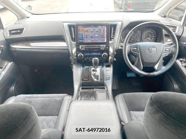 Toyota ALPHARD 2015-08 299300-1