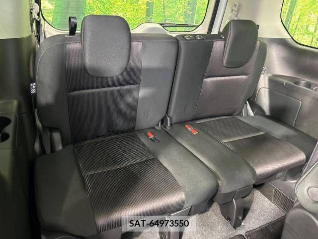 Nissan SERENA 2018-11 382303-10