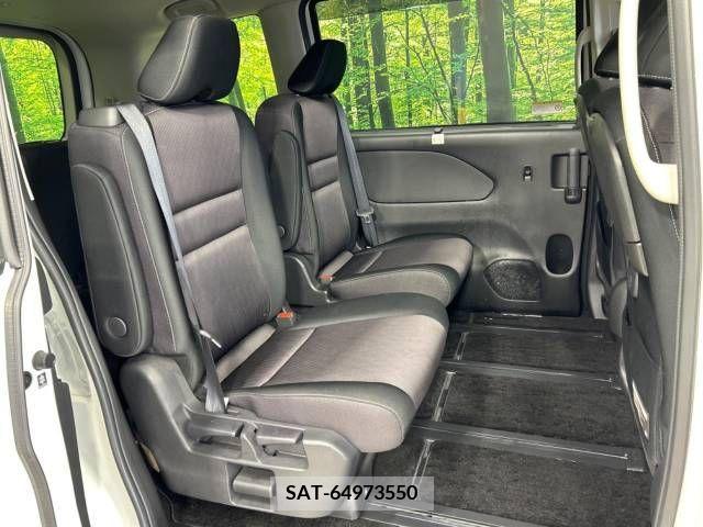 Nissan SERENA 2018-11 382303-9