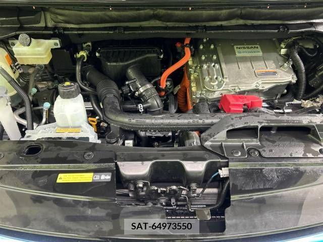 Nissan SERENA 2018-11 382303-19