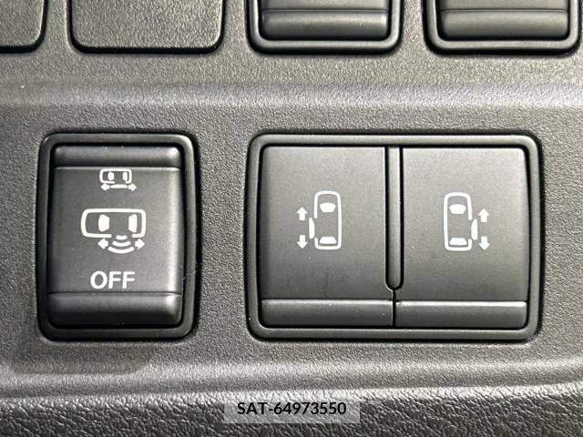 Nissan SERENA 2018-11 382303-5