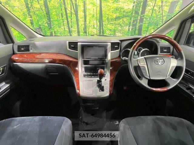 Toyota VELLFIRE 2011-04 369673-1