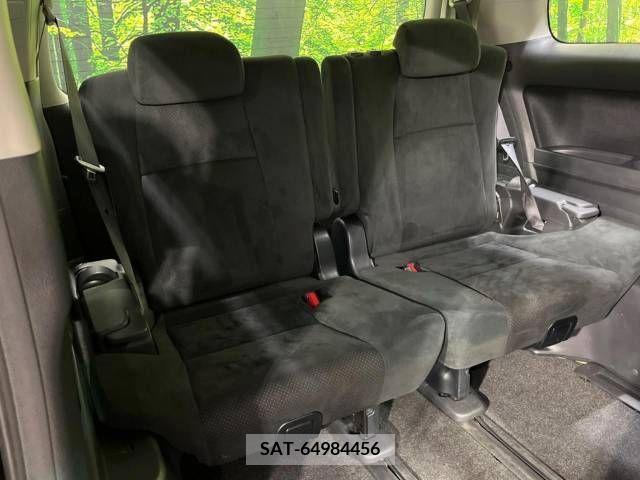 Toyota VELLFIRE 2011-04 369673-9