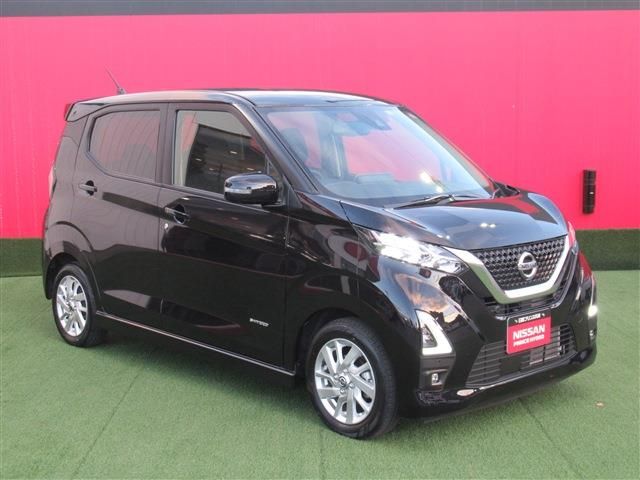 Nissan DAYZ 2021-04 191763-25