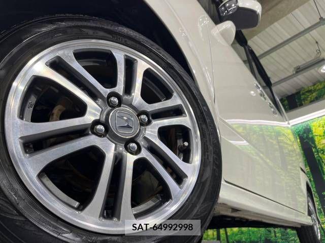 Honda N BOX CUSTOM 2015-10 364827-13