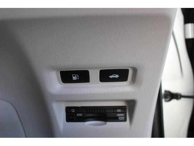 Toyota Mirai 2016-07 190985-3