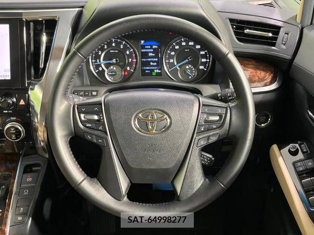 Toyota ALPHARD 2021-08 338443-12