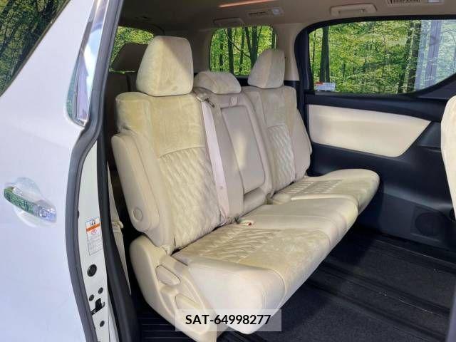 Toyota ALPHARD 2021-08 338443-9