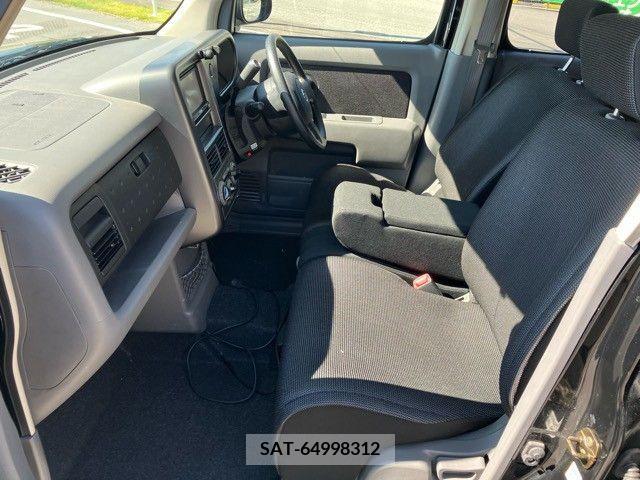 Nissan CUBE 2006-03 202059-12