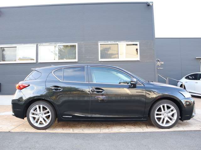 Lexus CT 2019-10 19000-3