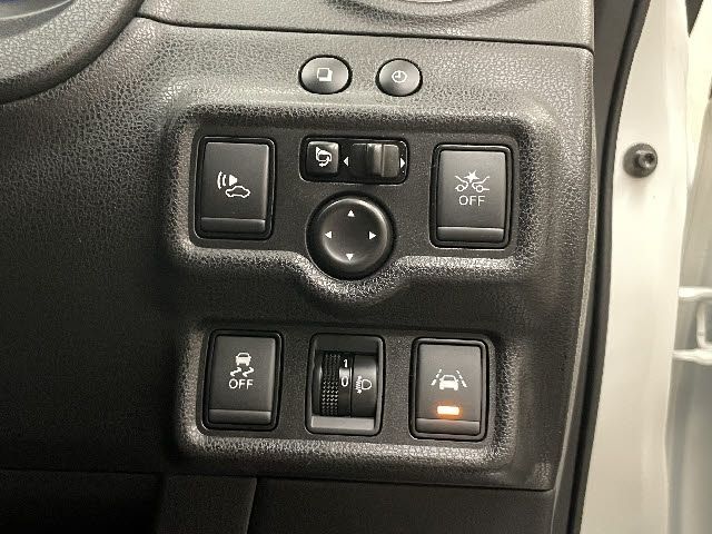 Nissan NOTE 2018-01 4170-19