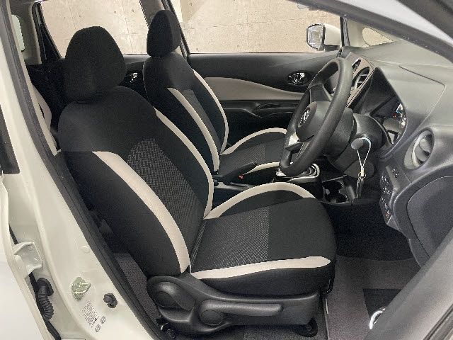 Nissan NOTE 2018-01 4170-9