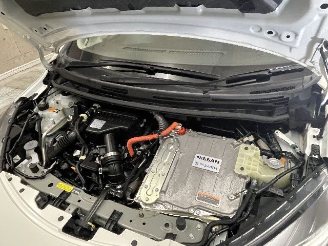 Nissan NOTE 2018-01 4170-23