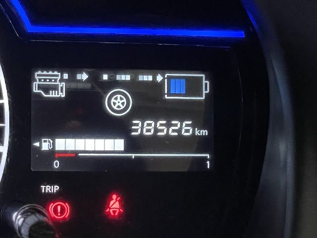 Nissan NOTE 2018-01 4170-28