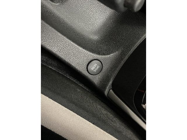 Nissan NOTE 2018-01 4170-18