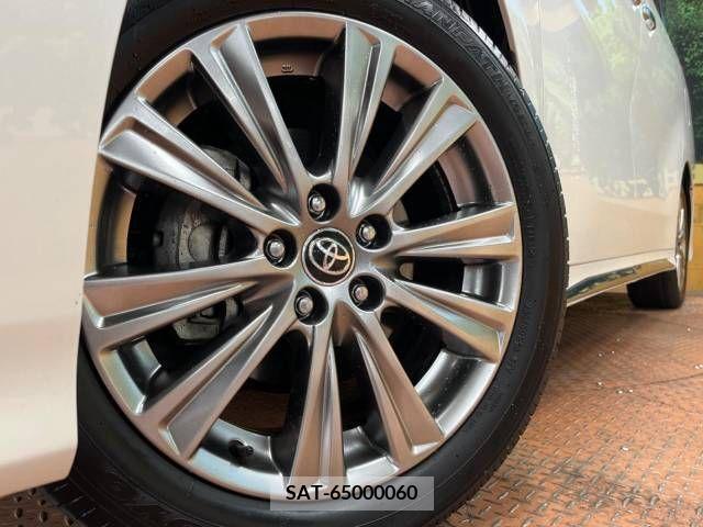 Toyota ALPHARD 2022-01 281068-12