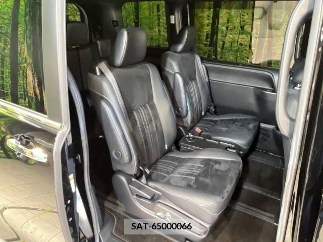 Toyota ESQUIRE 2019-04 221298-8