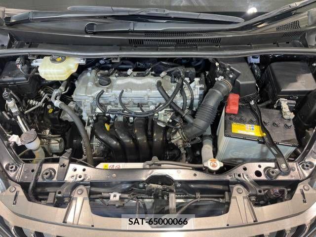 Toyota ESQUIRE 2019-04 221298-18
