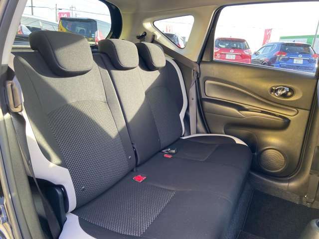 Nissan NOTE 2018-02 188928-3