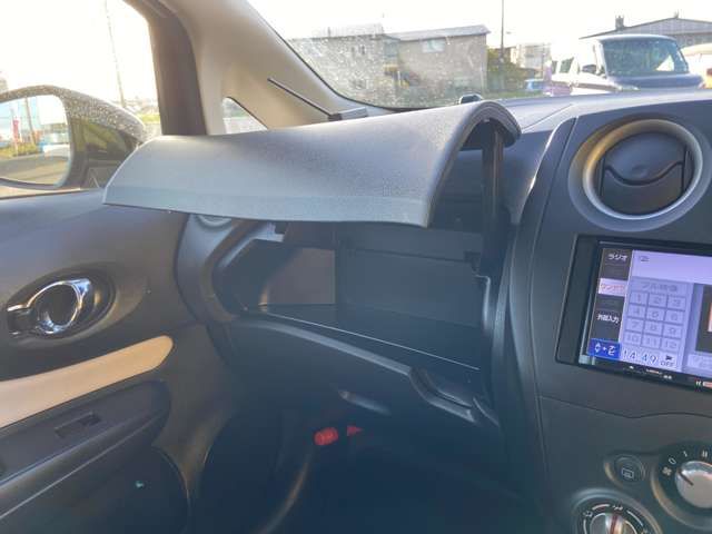 Nissan NOTE 2018-02 188928-13