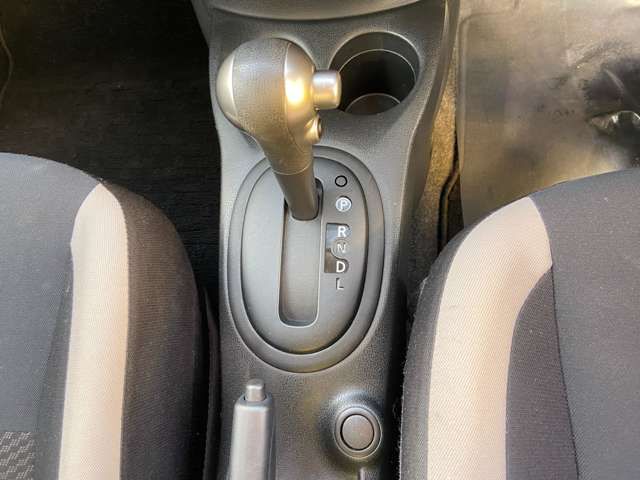 Nissan NOTE 2018-02 188928-11