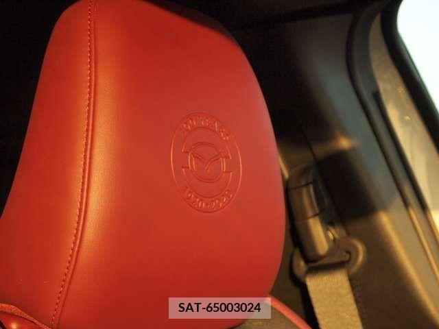 Mazda MX-30 2021-02 216394-10