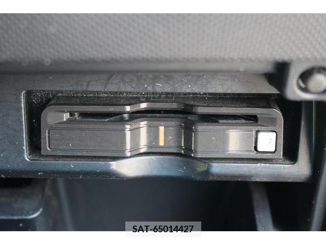 Toyota ESTIMA 2017-08 299236-5