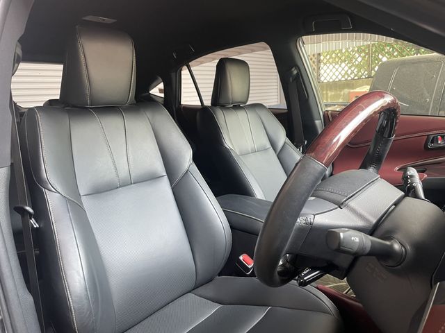 Toyota HARRIER HYBRID 2014-07 8106-9