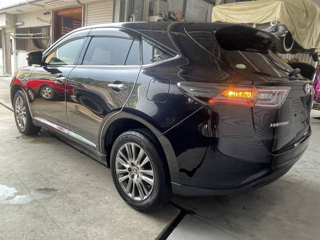 Toyota HARRIER HYBRID 2014-07 8106-6