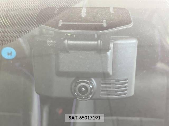 Toyota AQUA 2019-05 215287-6