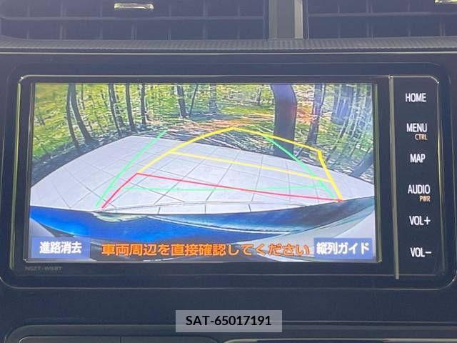 Toyota AQUA 2019-05 215287-3